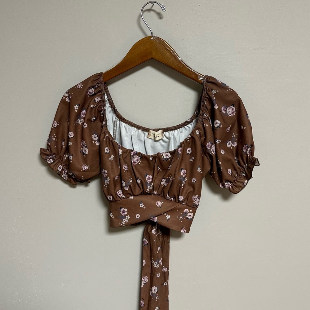 Altar’d State. NWT. Brown with floral details crop top.